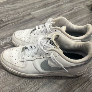 Customized Nike Air Force 1’s